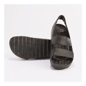 Oiselle Sport Sandal (black)